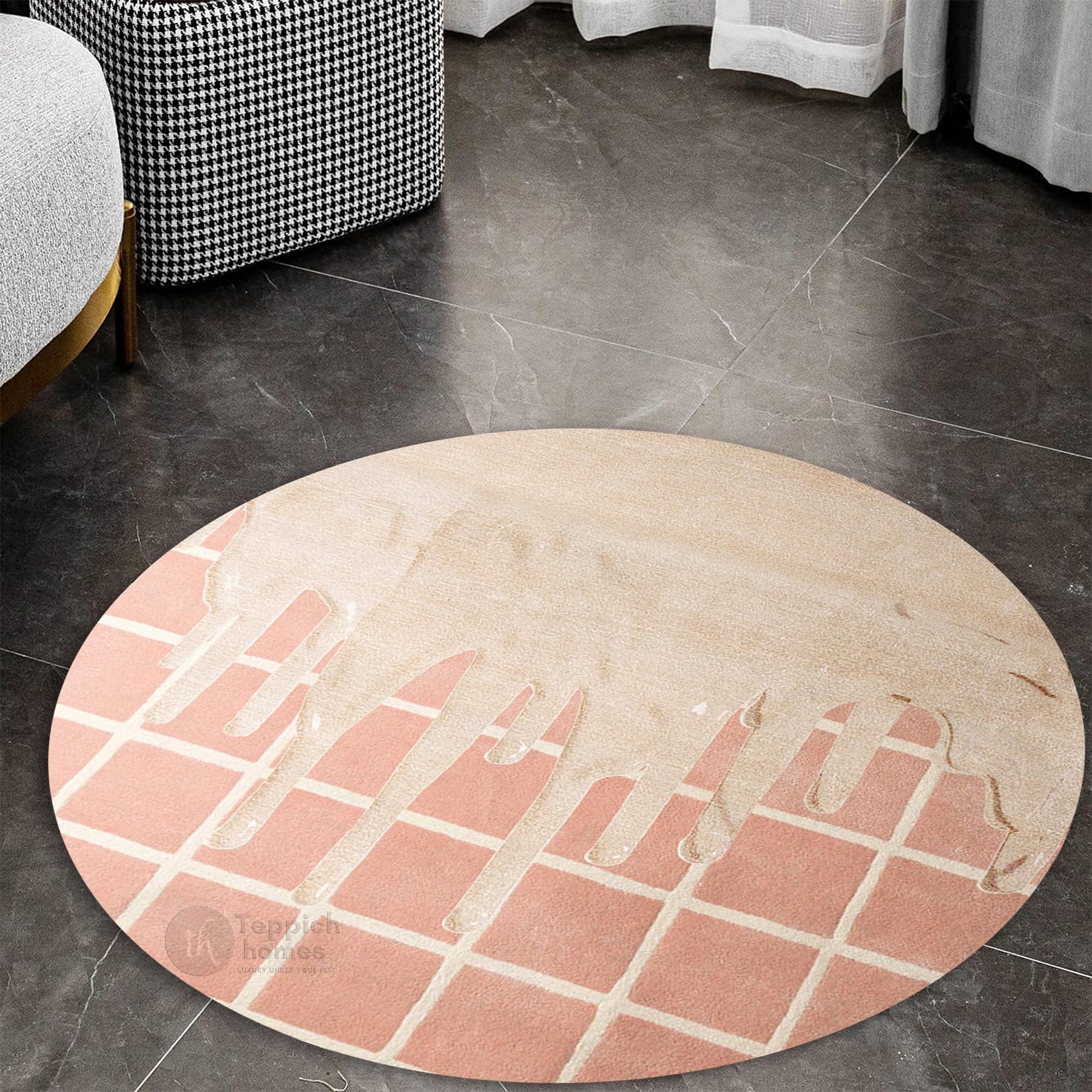 Round Geometric Area Rug